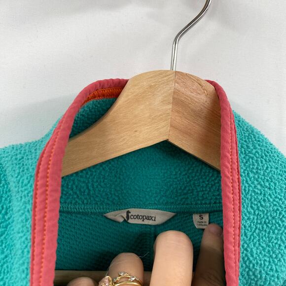 Cotopaxi Half Zip colorblock Pullover - Picture 3 of 5